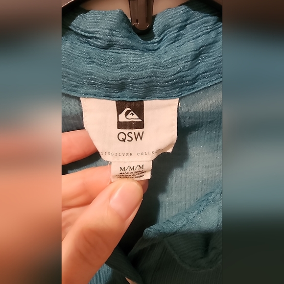 Quiksilver Collection Teal Semi-sheer Button Down Shirt, Size M - Picture 4 of 4